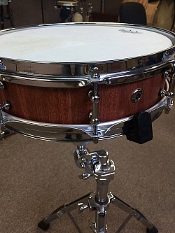 VEl Snare drum 13' Mahogany